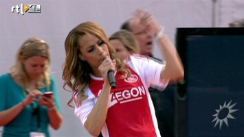 RTL Boulevard Glennis Grace zingt voor Ajax Kampioen