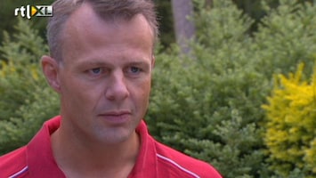 RTL Nieuws Scheidsrechter Bjorn Kuiper licht regels toe