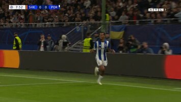 Samenvatting: Vier treffers in eerste helft