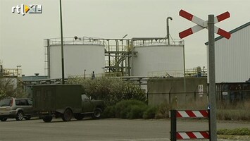 RTL Z Nieuws Fosforfabriek Thermphos in Vlissingen is over de kop