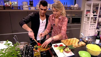 Carlo & Irene: Life 4 You Sandra maakt een heerlijk wokgerecht