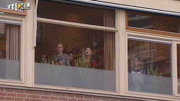 RTL Nieuws Schooldirecteur drie uur in de cel
