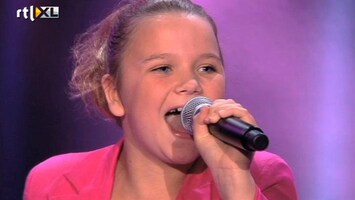 The Voice Kids Nina - Hopelessly Devoted To You