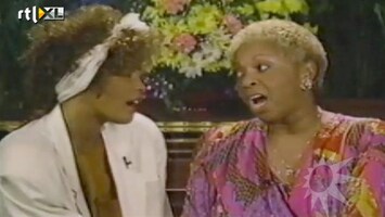 RTL Boulevard Interview met moeder Whitney Houston