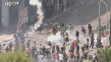 RTL Nieuws Traangas tegen stenen in Athene