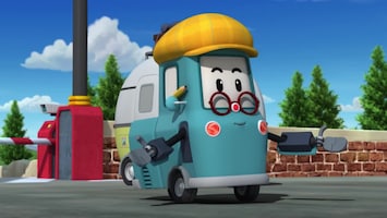 Robocar Poli Max krijgt een vis