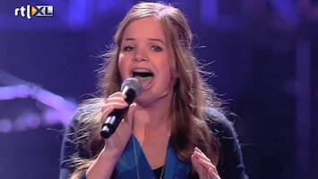 The Voice Kids Sing off Emma - Cry