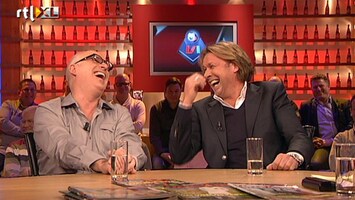 Voetbal International Gijp en Hans lekker samen depri