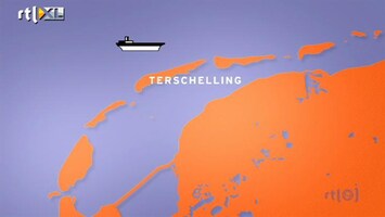 RTL Z Nieuws 9 bemanningsleden van brandend vrachtschip gehaald