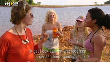 Echte Meisjes In De Jungle Schop onder haar kont