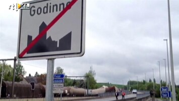 RTL Nieuws Belgisch dorp geëvacueerd na treinbotsing