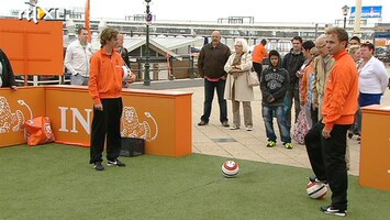 RTL Nieuws Voetbalfans discussiëren over opstelling Oranje