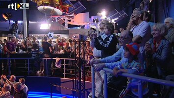 RTL Nieuws Grote spanning in Space Expo Noordwijk tijdens landing Kuipers