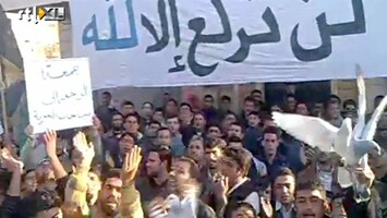 RTL Nieuws Ongekend groot protest in Syrië