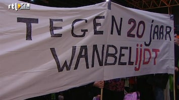 RTL Nieuws Docenten staken massaal tegen 'diefstal'