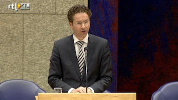 RTL Nieuws Dijsselbloem snapt ophef, maar past salaris SNS-topman niet aan