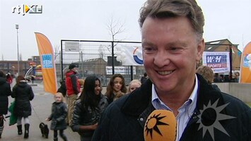 RTL Boulevard Louis van Gaal genoten van reis door Azië