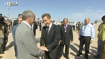 RTL Z Nieuws Sarkozy en Camaron bezoeken Libië: helpen met opbouw
