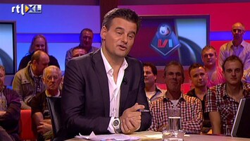 Voetbal International Gezellig naar een filmhuis, maar niet heus