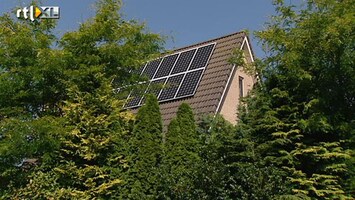 RTL Z Nieuws Alleen zonnepanelen Multi Sol vliegen in de fik