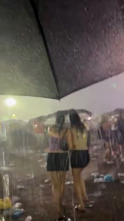 Gewonden door noodweer bij Bad Bunny Milaan