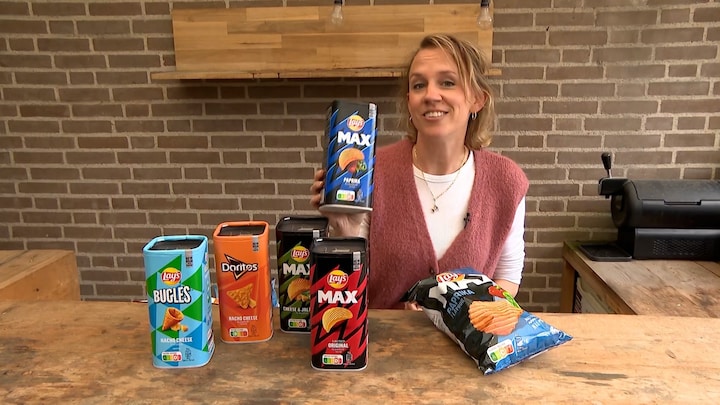 Lays heeft nu chips in een doos: 'Ik heb een hekel aan krakende zakken'