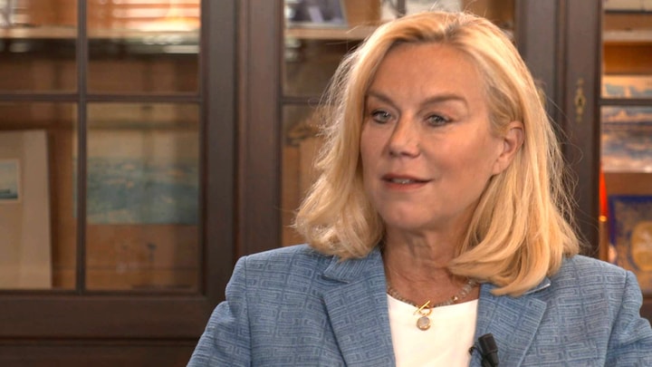 Sigrid Kaag: van dansje op tafel tot bedreigde minister