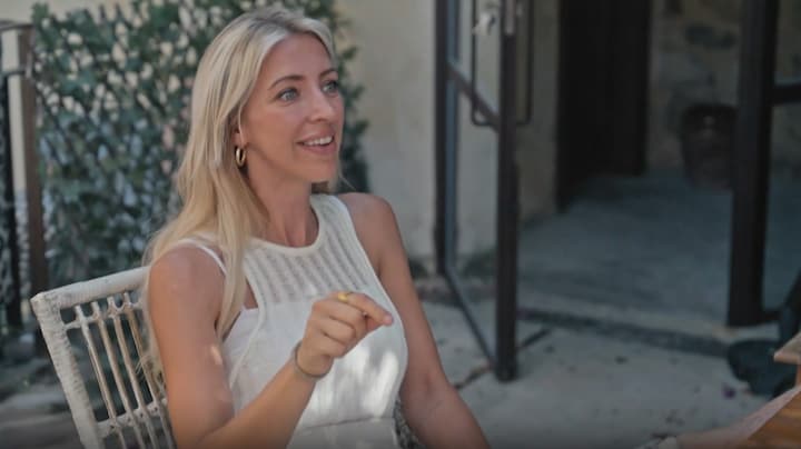 Denise kan eindelijk haar verhaal doen over vertrek De Hanslers: 'Heel Nederland is het met me eens'