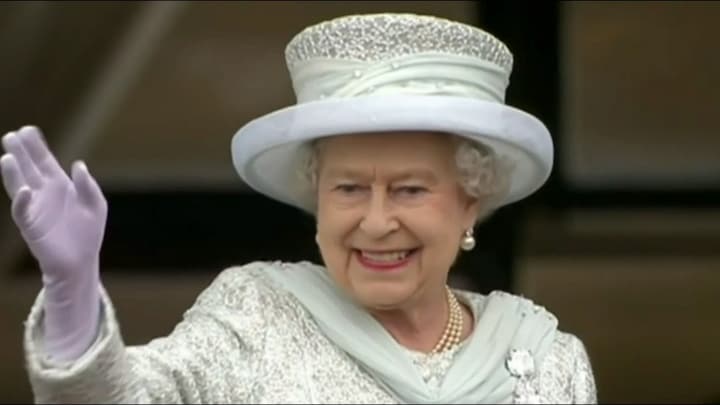 Nieuw boek over Queen Elizabeth onthult échte doodsoorzaak