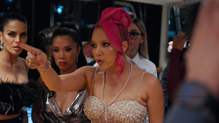 Djamila Celina in The Real Housewives of Amsterdam klaar met Lilian Dziedzic na ruzie tijdens bootfeestje