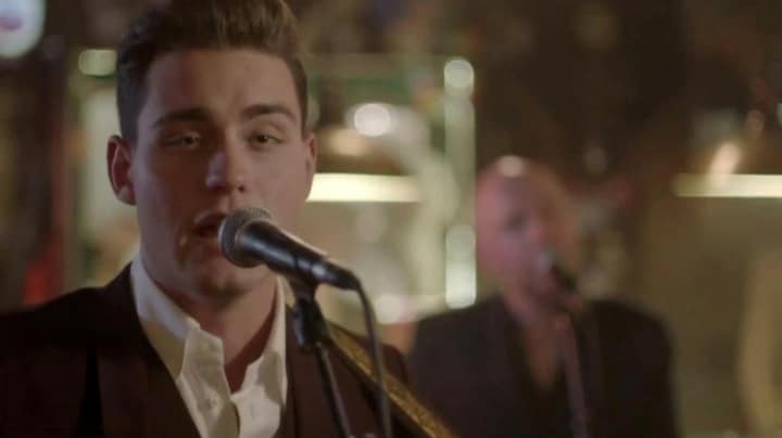 Bedreiger Douwe Bob in maart voor de rechter na rel over Joodse voetbalclub