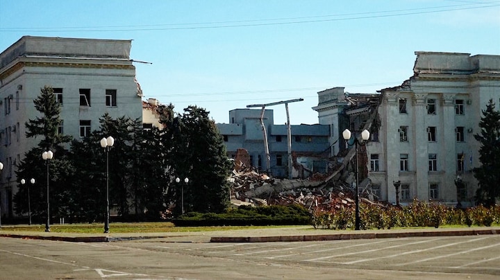Cherson, ooit een bruisende havenstad, is nu een van de gevaarlijkste plekken in Oekraïne