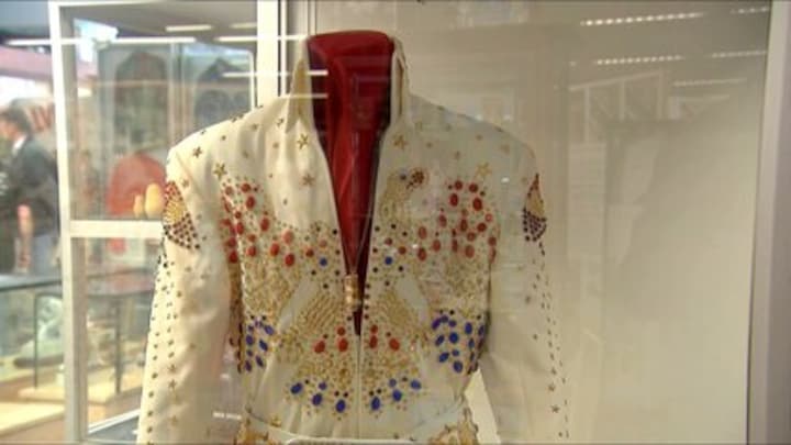 Leegverkoop Elvismuseum, trouwservet voor 10 mille