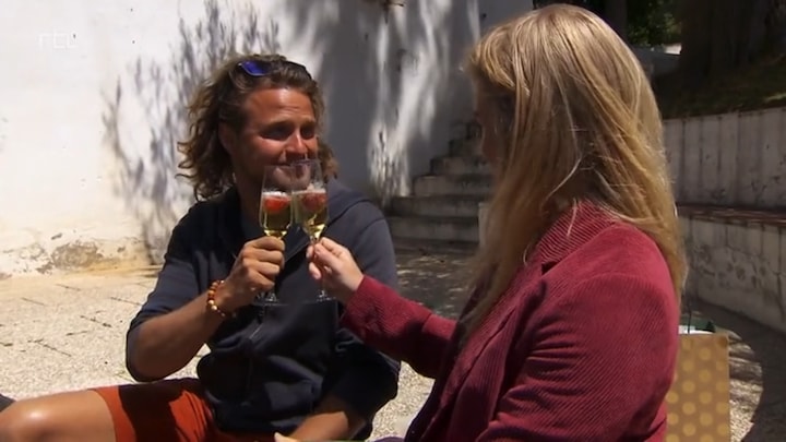 Marian en Simone doen alles voor de beste date met Martijn