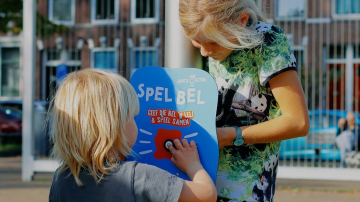 SpelBel moet kinderen met één druk op de knop naar buiten krijgen