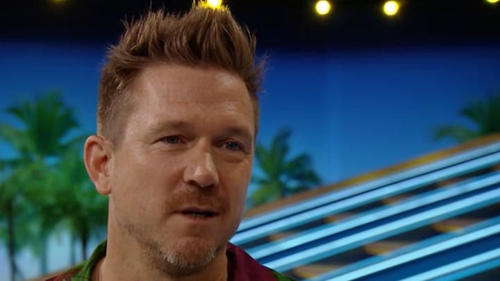 Johnny de Mol 'gaat terug naar de jaren 90' met nieuwe TV-quiz 