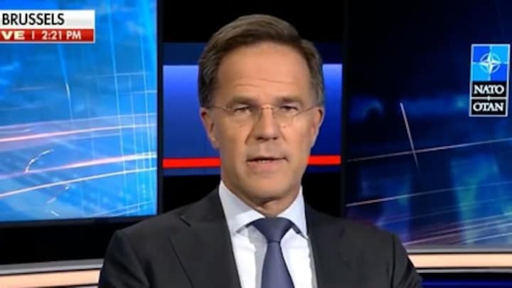 Navo-baas Rutte haalt uit naar Lavrov: 'Komt nooit iets nuttigs uit zijn mond'