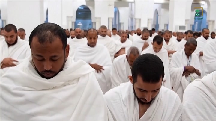 Nederlander Halil op bedevaart in Mekka: 'Hadj is gebroederlijk en mooi'