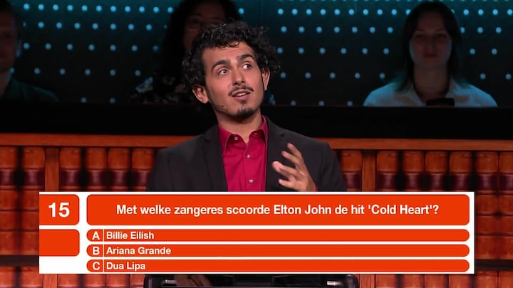 Devrim Aslan is verzot op Dua Lipa 