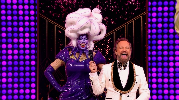 Na onthulling van Polly Purple klinkt ineens een héél bekende presentatietekst