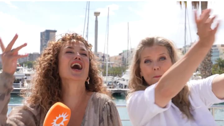 Katja Schuurman en Babette van Veen leren opnieuw danspassen voor nummer