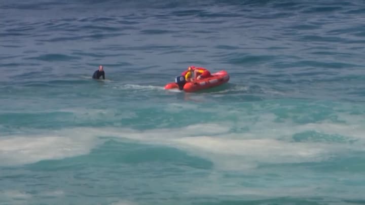 Meerdere doden door hoge golven tijdens paasdrukte aan Australische kust