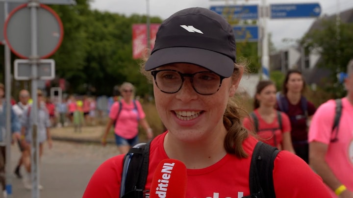 Deze deelnemers lopen de Vierdaagse voor een goed doel