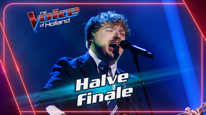 Daan Appelman zingt ‘Drops Of Jupiter’ tijdens de Halve Finale