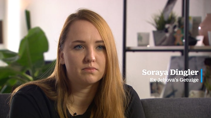 Lesbische Soraya door Jehova familie verstoten