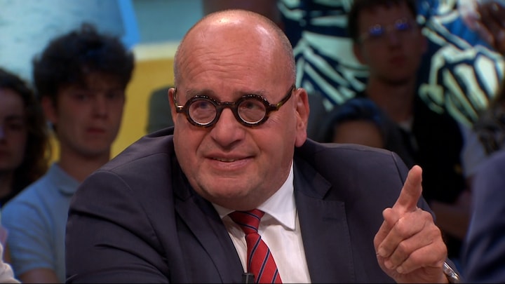 Hevig debat aan tafel tussen Farid Azarkan, Fred Teeven en Frits Wester