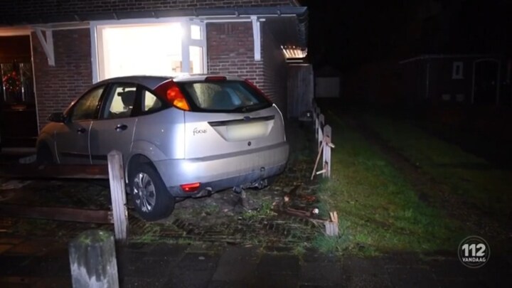 Auto ramt woning in Almelo