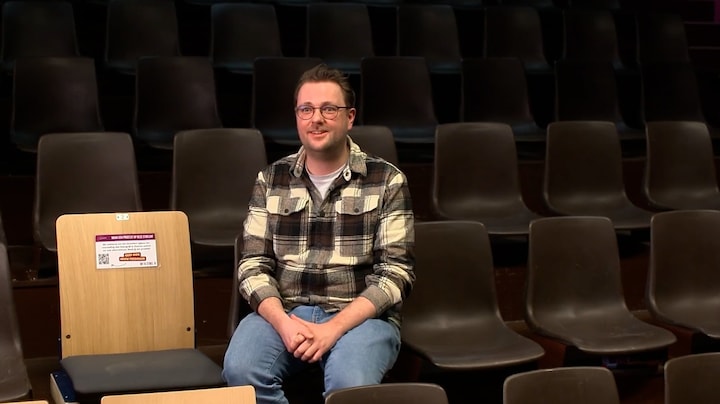 Zere billen na avond uit: dit theater laat slechte stoelen adopteren