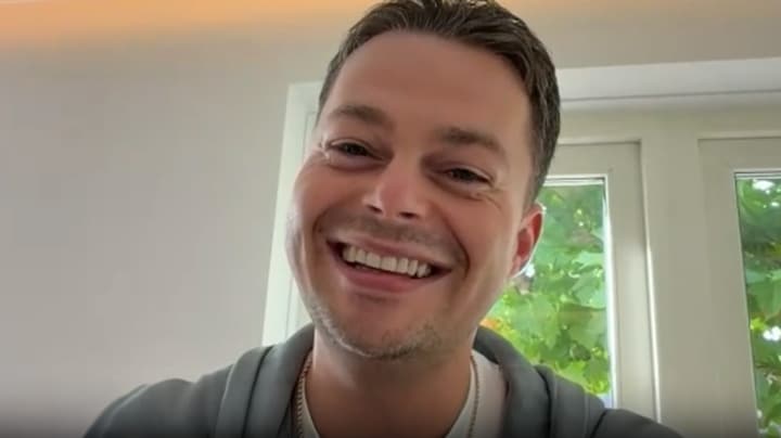 Robert van Hemert maakt debuut bij Holland Zingt Hazes