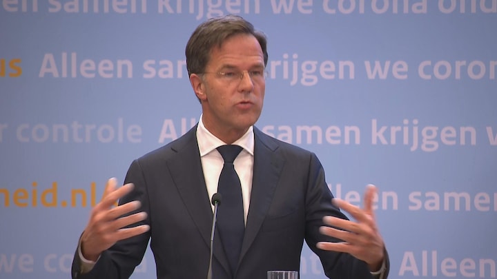 Rutte verdedigt mondkapjesbesluit: 'We moeten alles proberen'